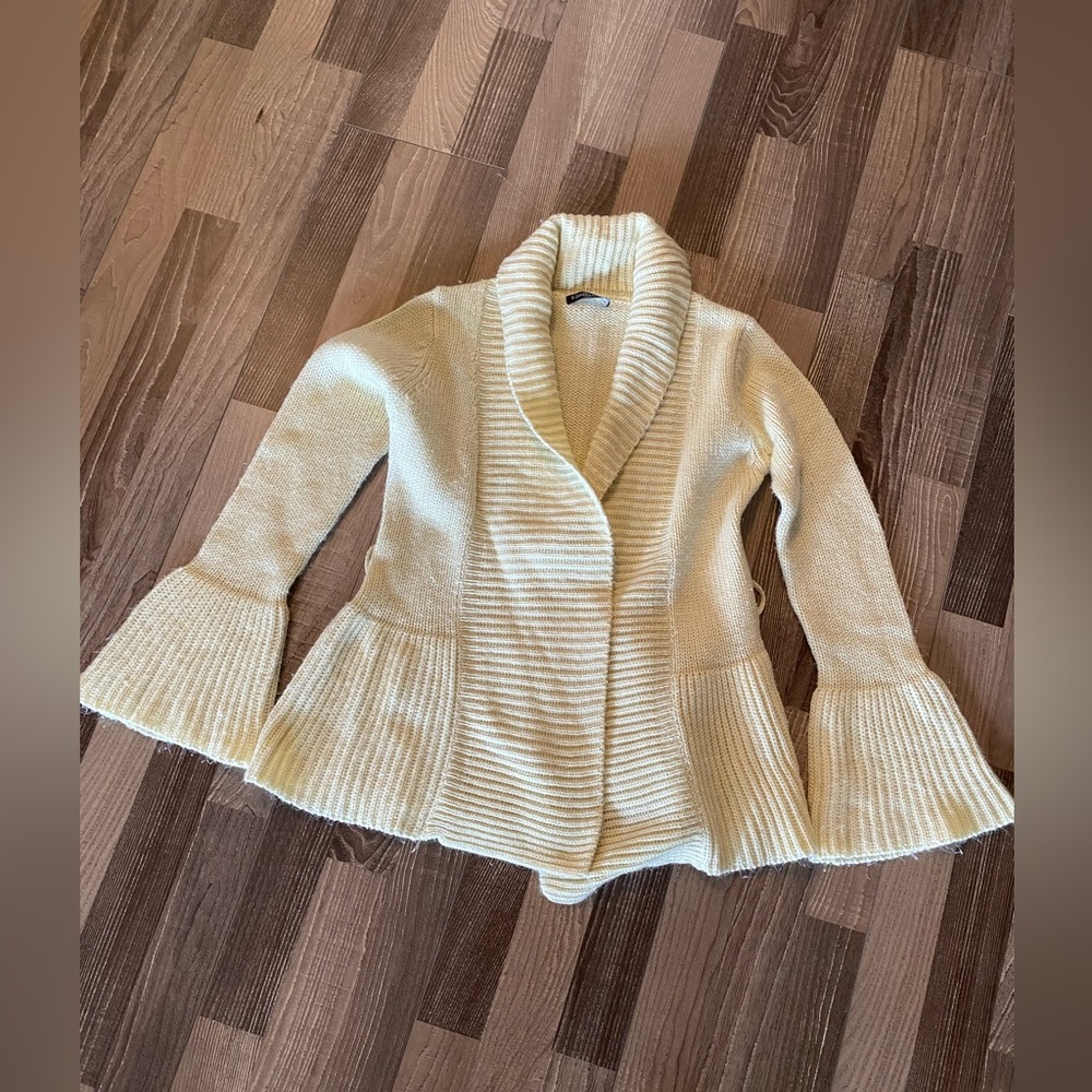 Beautiful Ivory Italian Knit Cardigan